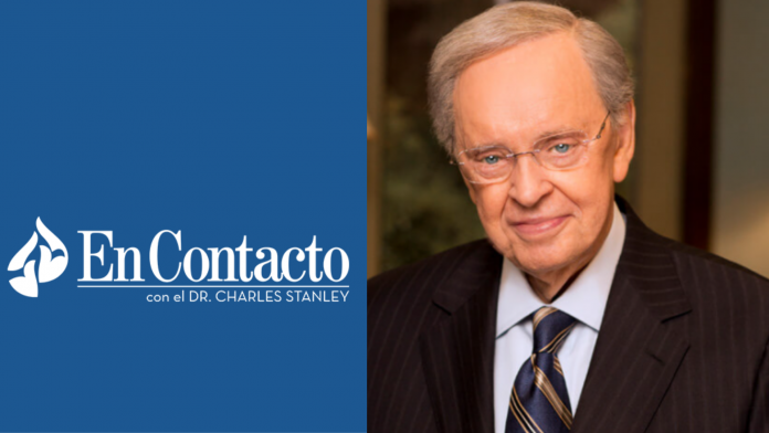 En Contacto Lunes a viernes 10:00 y 19:00 horas